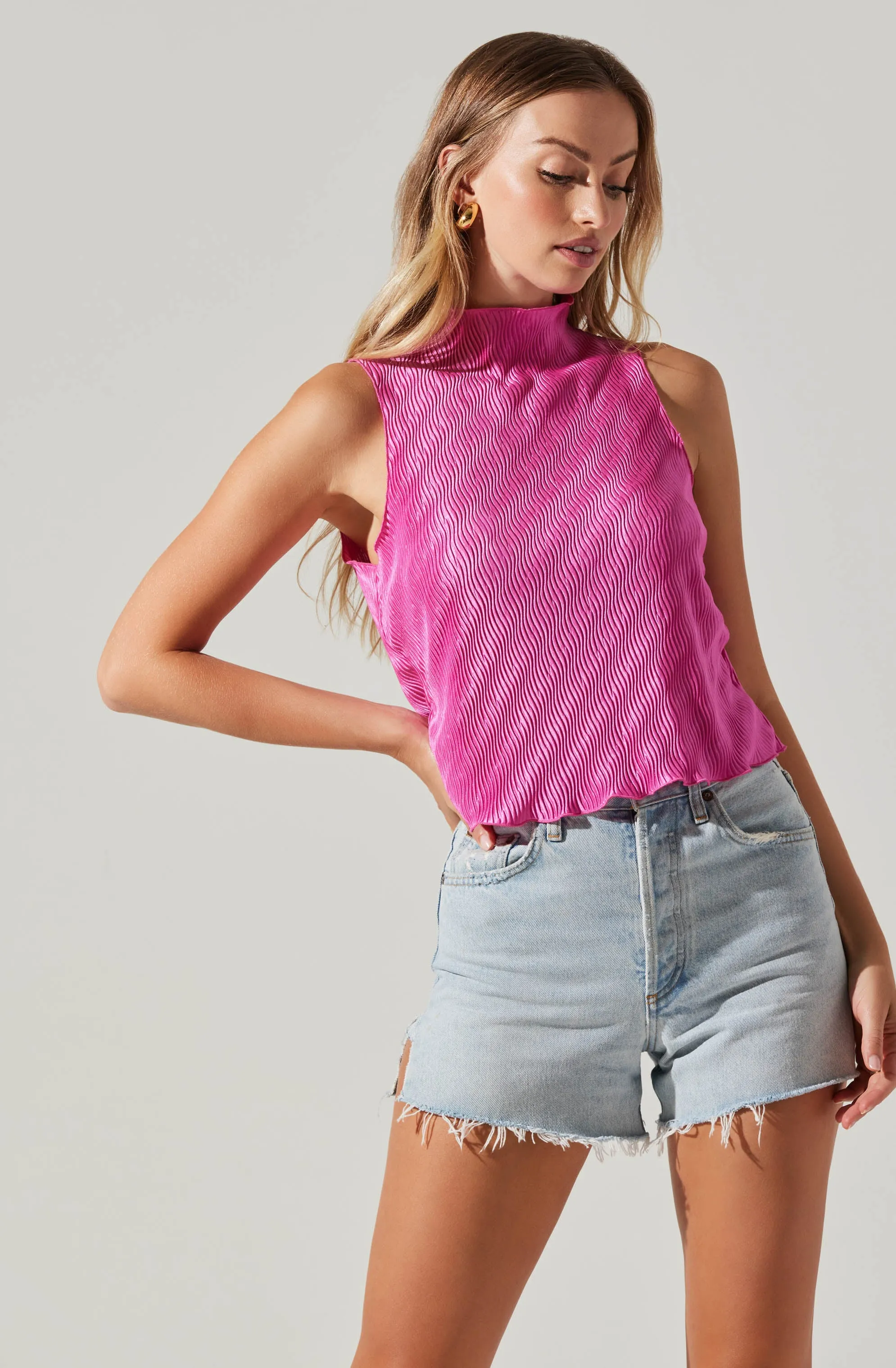 Arte Plisse Mock Neck Top