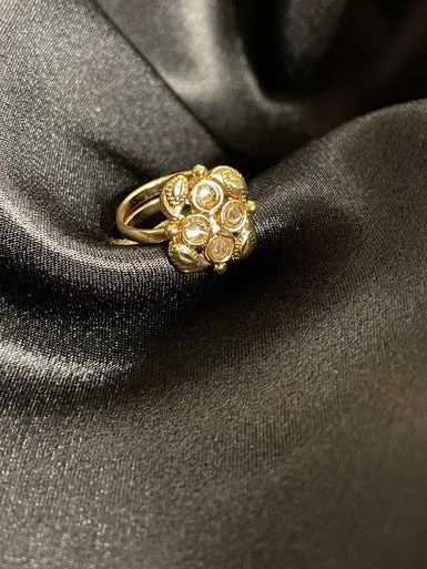 Brooklyn Toe Ring Gold Tone Jewelry For Stealing Attention