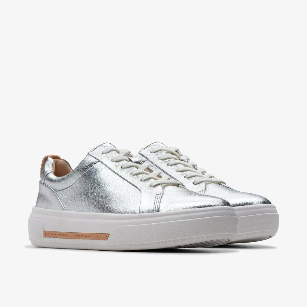 Clarks Hollyhock Walk Metallic Trainer