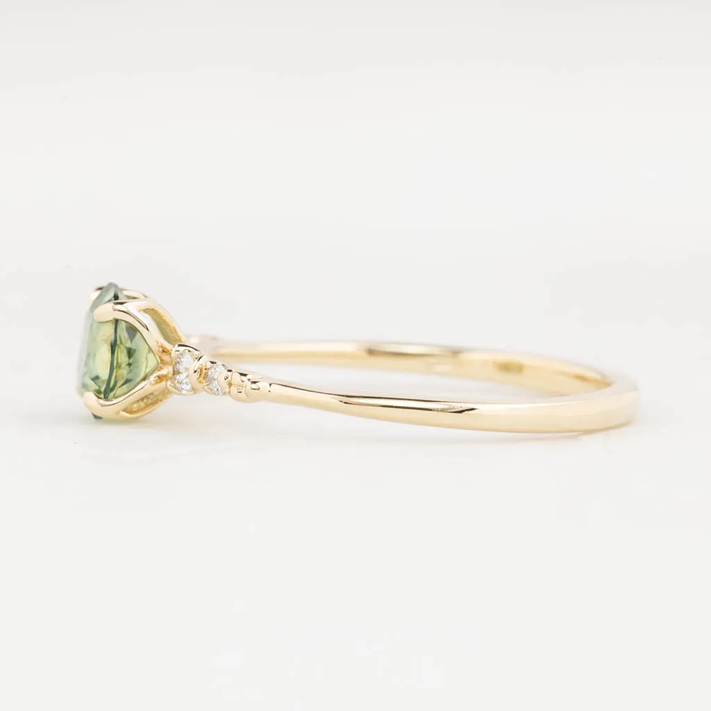 Estel Luxe Ring 0.93ct Yellow Green Montana Sapphire, 14K Yellow Gold (One of a kind)