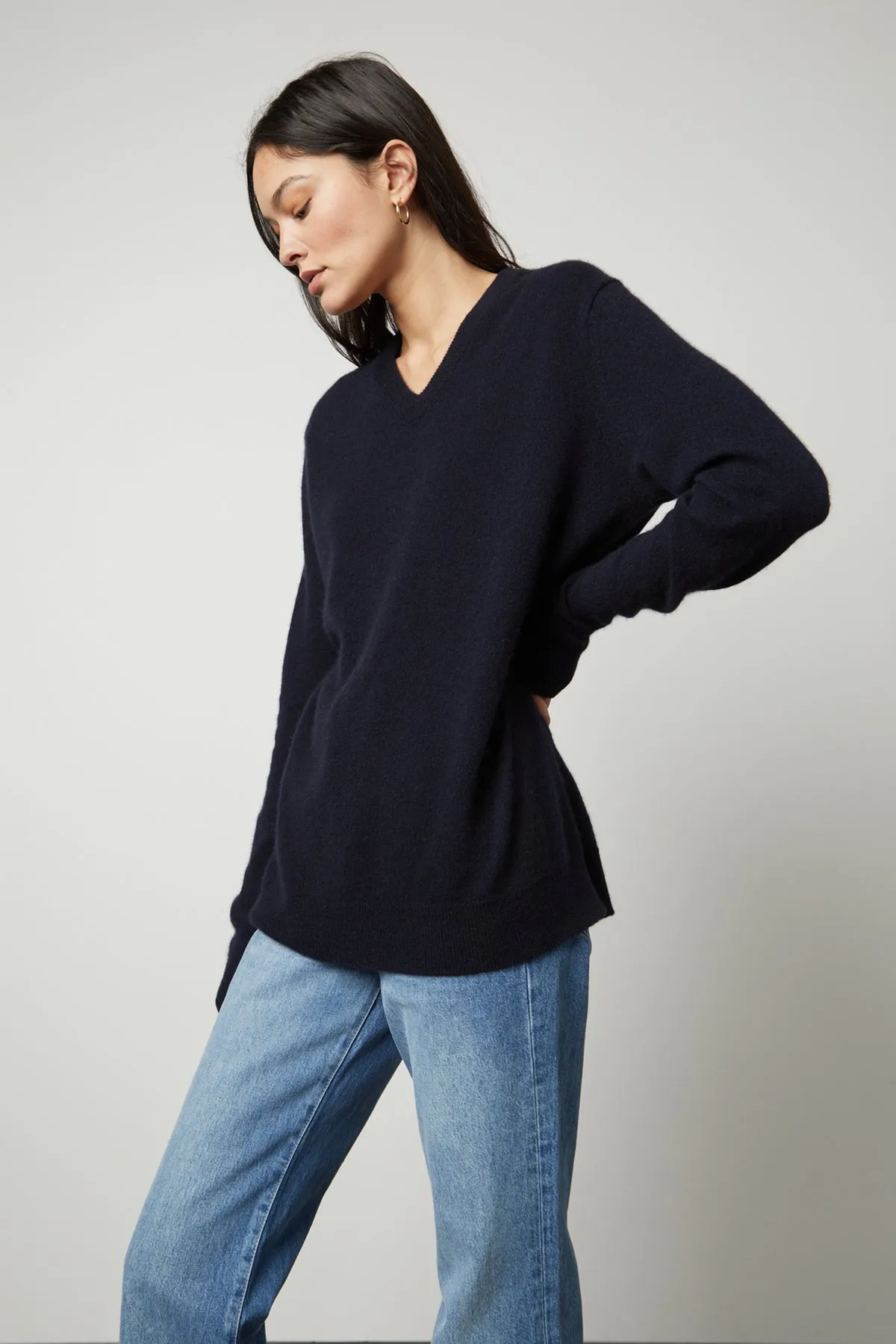 HARMONY CASHMERE V-NECK SWEATER