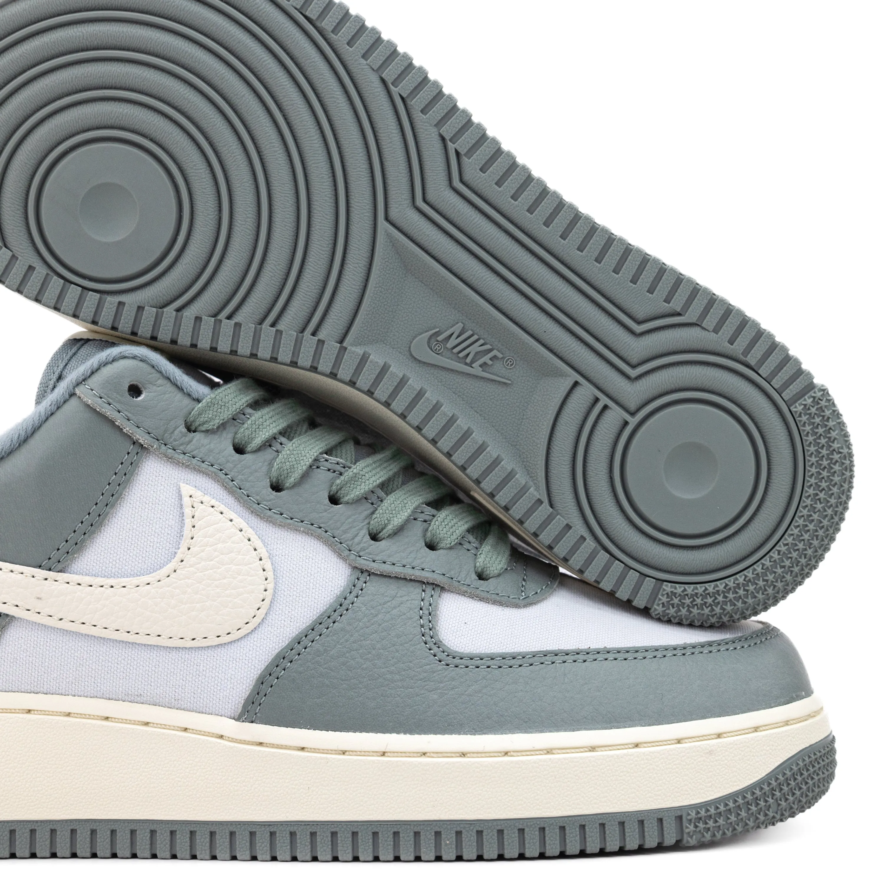 Nike Air Force 1 07 LX Mica Green/Coconut Milk/Photon Dust DV7186-300