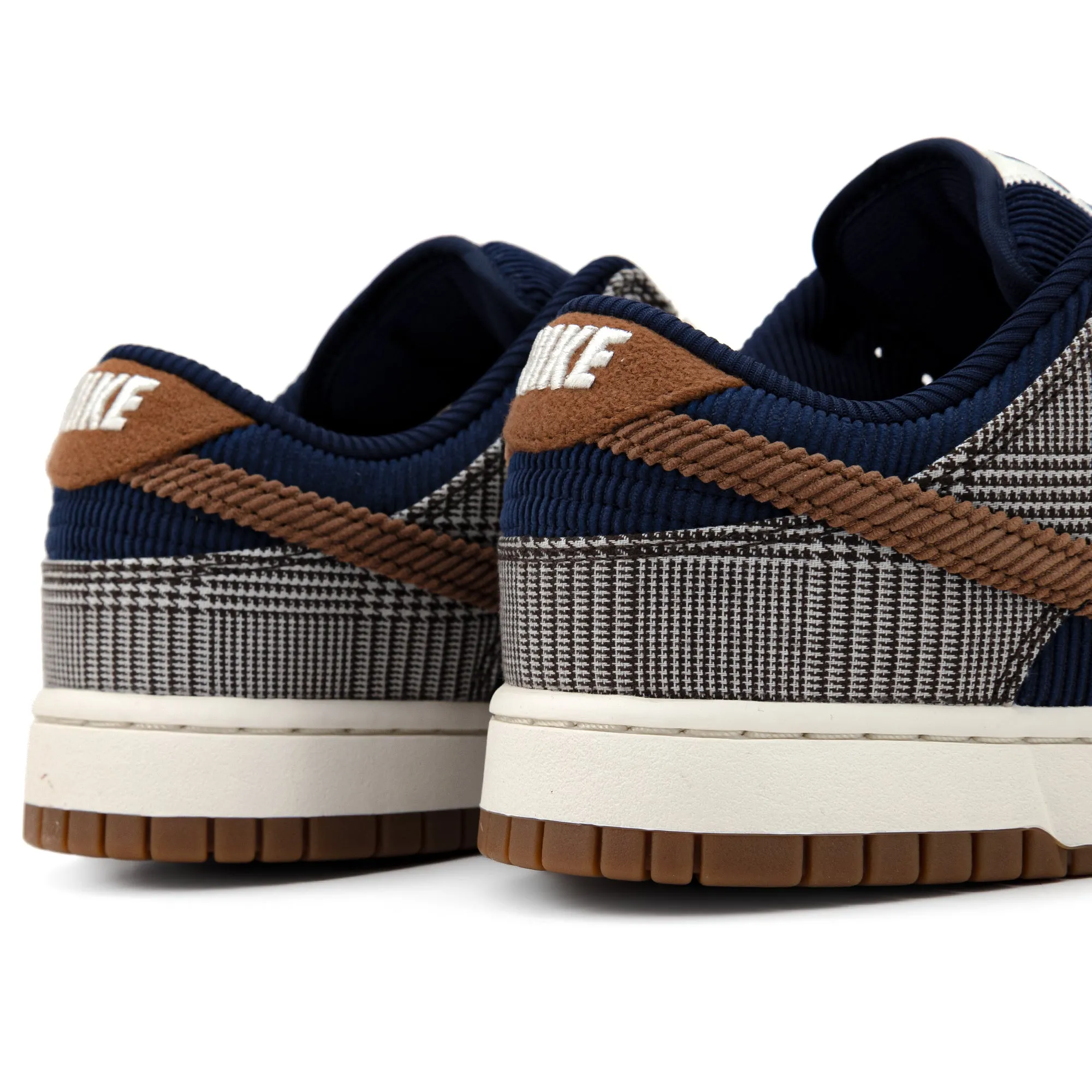 Nike Dunk Low Prm "Tweed Corduroy" FQ8746-410