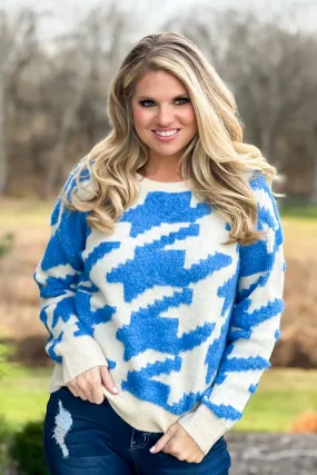 Oversized Houndstooth Design Sweater : Cream/Blue