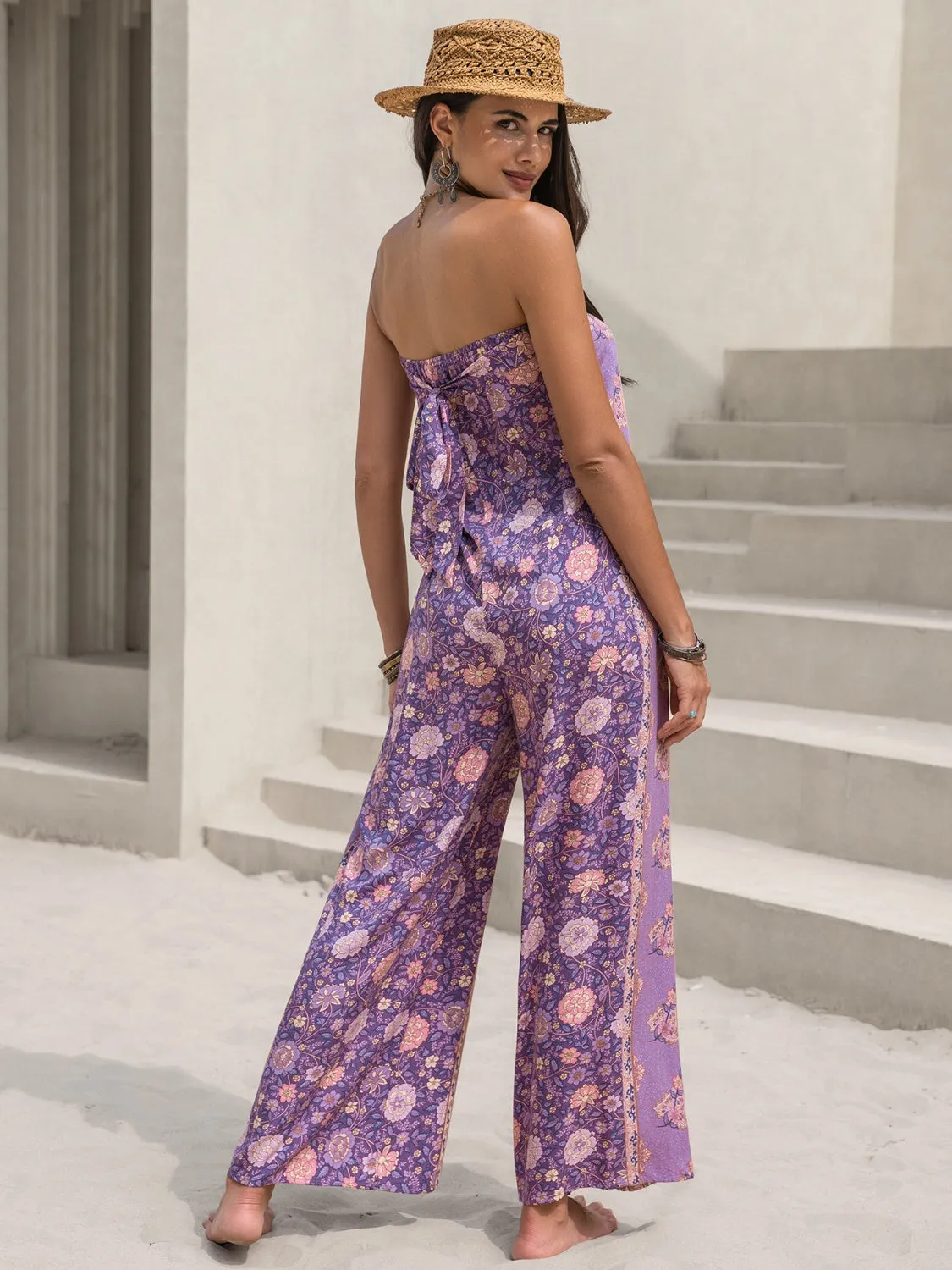 Sunset and Swim – Bedruckter Tube-Jumpsuit mit weitem Bein und Bindeband