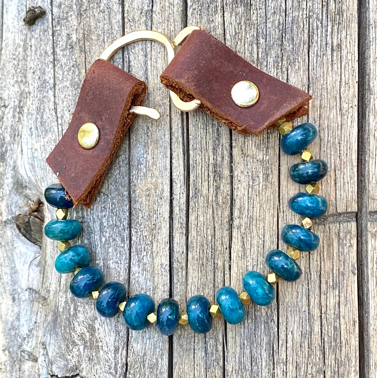 True Self Discovery: Apatite Confidence Bracelet